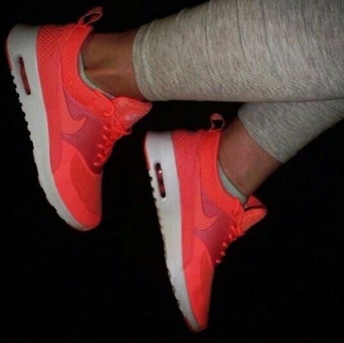air max thea orange
