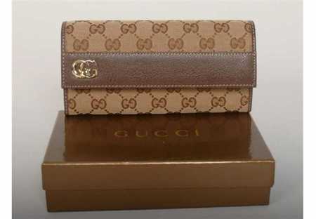 stan smith effet croco